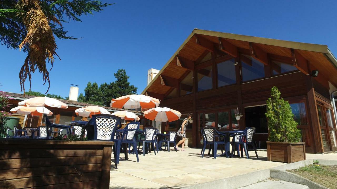 Hotel Vvf Les Ecrins Champsaur Saint-Bonnet-en-Champsaur Zewnętrze zdjęcie